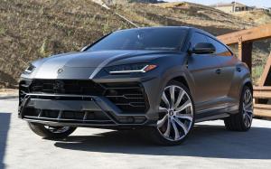 Lamborghini Urus Matte Black on Forgiato Wheels (Inferno-ECX) '2018